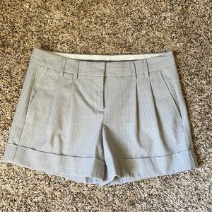 Express editor semi formal shorts  light blue stripes size 4